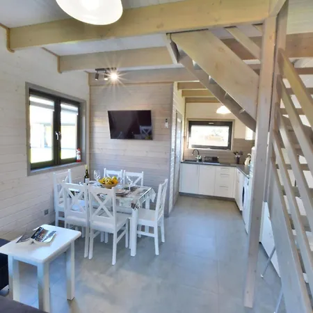 With Terrace, Sauna בית נופש