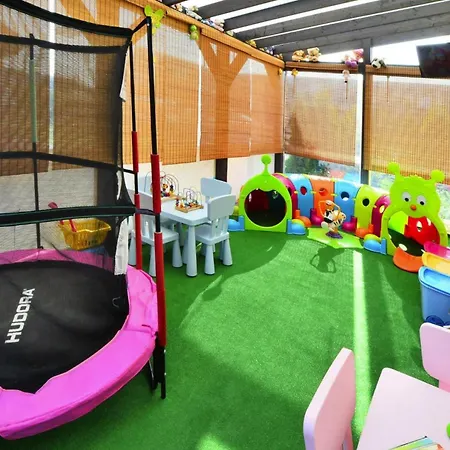 With Terrace, Sauna *